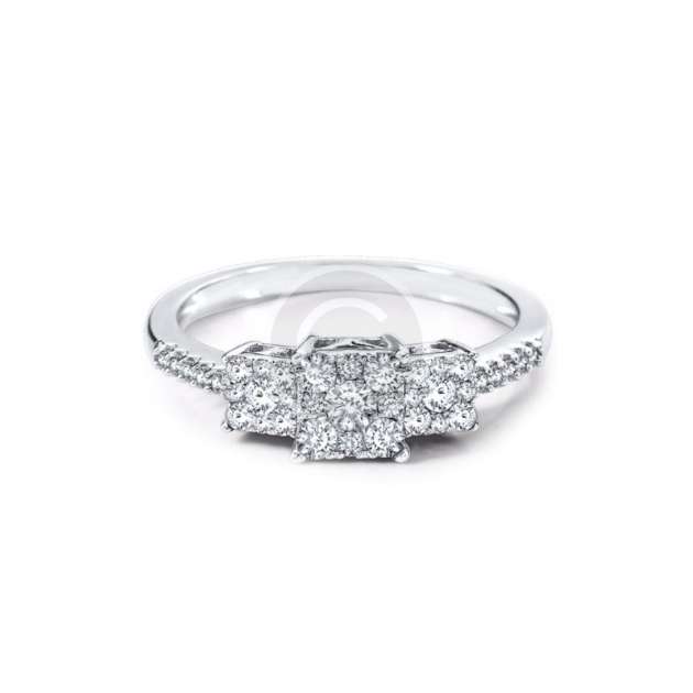Band Ring in Platinum With Diamonds